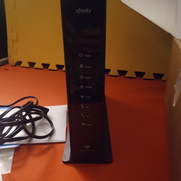 Comcast Xfinity Arris TG1682G XB3 DualBand Wifi Router 802.11AC Cable Modem - Picture 9 of 10